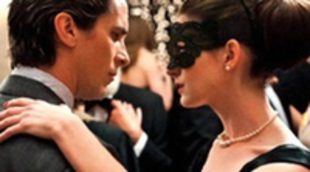 Selina Kyle y "The Bat" protagonizan los primeros clips de 'El Caballero Oscuro: La leyenda renace'