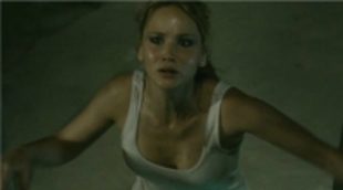 Jennifer Lawrence se lleva un susto en el nuevo clip de 'House at the End of the Street'