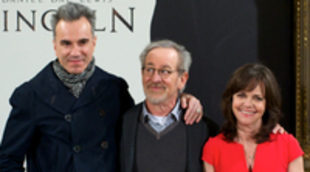 Steven Spielberg, Daniel Day-Lewis y Sally Field presentan en Madrid 'Lincoln'