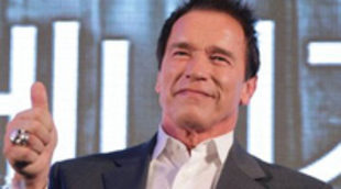 Arnold Schwarzenegger podría co-protagonizar el remake de 'El vengador tóxico'