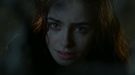 Lily Collins herida por la mordedura de un demonio en el nuevo clip de 'Cazadores de sombras: Ciudad de Hueso'