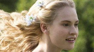 Lily James protagoniza la primera imagen del rodaje de 'La Cenicienta'