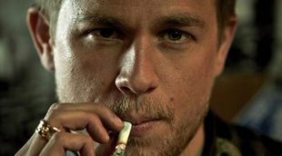 Charlie Hunnam habría cobrado 125.000 dólares por interpretar a Christian Grey en 'Cincuenta sombras de Grey'