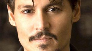 Primeras imágenes de Johnny Depp en 'Mortdecai' y Charlize Theron en 'Dark Places'