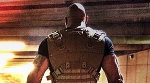 Dwayne Johnson solo ante el peligro en una nueva imagen de 'Fast & Furious 7'