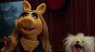 La Rana Gustavo y compañía se cuelan en los Globos de Oro en el nuevo TV Spot de 'El Tour de los Muppets'