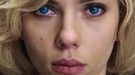 Morgan Freeman explica la capacidad mental de Scarlett Johansson en un nuevo TV Spot de 'Lucy'