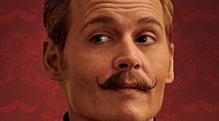 Johnny Depp se atusa el bigote en el primer tráiler de 'Mortdecai'