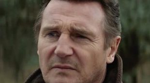 Liam Neeson persigue a unos secuestradores en el tráiler en español de 'Caminando entre las tumbas'