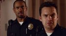 Tráiler en español de 'Vamos de polis' con Damon Wayans Jr. y Jake Johnson