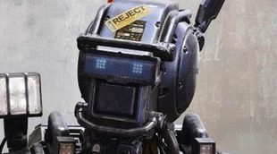 El nuevo póster de 'Chappie' presenta a su robot protagonista