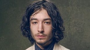 Ezra Miller habla de la conversación telefónica con Zack Snyder gracias a la cual consiguió el papel de Flash