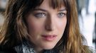 Descubre cómo es Anastasia Steele en la nueva featurette de 'Cincuenta sombras de Grey'