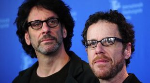 El compositor habitual de los hermanos Coen da detalles de la trama de 'Hail Caesar!'