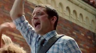 Elijah Wood y el resto de profesores se enfrentan a niños infectados en el tráiler de 'Cooties'