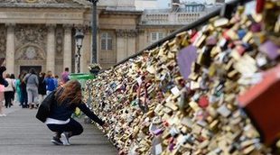 París limpia definitivamente de candados el Pont des Arts