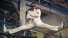 Jean-Claude Van Damme vuelve a abrirse de piernas en 'Jian Bing Man'