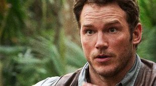 Chris Pratt demuestra que puede huir de los dinosaurios, incluso con tacones