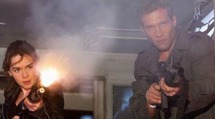 Emilia Clarke salvando a Jai Courtney en el primer clip de 'Terminator Génesis'