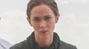 Emily Blunt y Benicio del Toro en las nuevas imágenes y póster de 'Sicario'