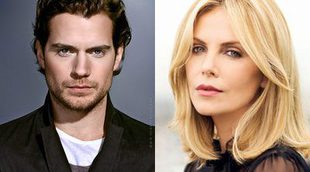 Charlize Theron y Henry Cavill podrían aparecer en 'Cincuenta sombras más oscuras'