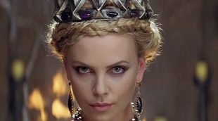 Primer vistazo a Charlize Theron y Emily Blunt en el rodaje de 'The Huntsman'