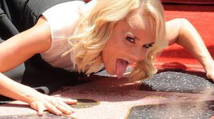 Kristin Chenoweth recibe su estrella en el Paseo de la Fama, coincidiendo con su cumpleaños