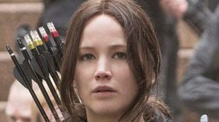 Katniss y los rebeldes destruyen el Capitolio en el nuevo póster de 'Los Juegos del Hambre: Sinsajo - Parte 2'