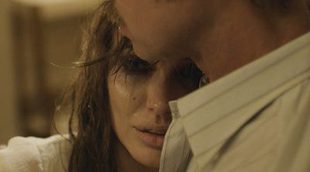 El loco amor entre Angelina Jolie y Brad Pitt en esta featurette de 'Frente al mar'