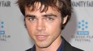 El actor Reid Ewing de 'Modern Family' confirma su homosexualidad en las redes sociales