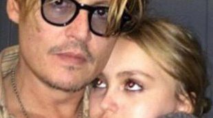 Johnny Depp se emociona al hablar de la enfermedad de su hija Lily Rose