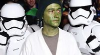 Joseph Gordon-Levitt se disfraza de Yoda en la premiere de 'Star Wars: El despertar de la fuerza'