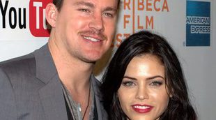 Channing Tatum comparte una foto de su esposa Jenna Dewan y su hija vestidas de sirenas