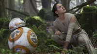 'Star Wars: El despertar de la fuerza': Revive cómo se conocieron Rey y BB-8 en este clip exclusivo