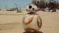 Un bombero fabrica una réplica perfecta del BB-8 de 'Star Wars'