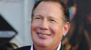 Muere Garry Shandling, mentor de Judd Apatow, a los 66 años