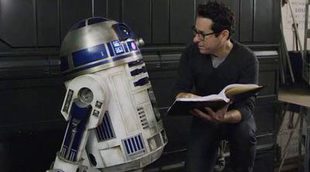 J.J. Abrams explica por qué 'Star Wars: El despertar de la fuerza' se parece tanto a 'Star Wars: Una nueva esperanza'