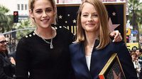 Jodie Foster recibe su estrella en el Paseo de la Fama de Hollywood a sus 53 años