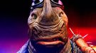 Stephen Farrelly es Rocksteady en esta featurette exclusiva de 'Ninja Turtles: Fuera de las sombras'