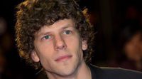 El curioso encontronazo de Jesse Eisenberg en el Orgullo Gay de Londres