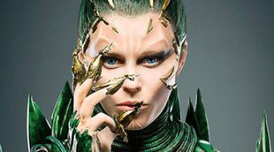 'Power Rangers': Becky Gomez y Elizabeth Banks protagonizan la impactante nueva imagen