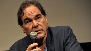 Oliver Stone critica 'Pokémon GO' y dice que "conduce al totalitarismo"