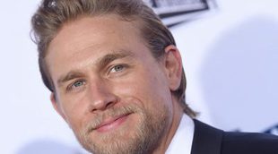 Charlie Hunnam confiesa que robó una moto y un coche del set de 'Hijos de la anarquía'