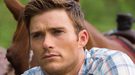 Scott Eastwood habla del trágico accidente de tráfico en el que murió su novia