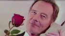 Bryan Cranston, Jessica Alba o Whoopi Goldberg te seducen en 'La línea erótica de los famosos'