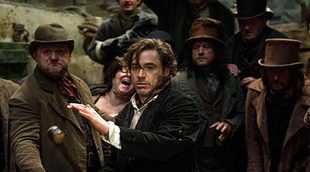 Robert Downey Jr. se ha reunido con los guionistas de la tercera entrega de 'Sherlock Holmes'