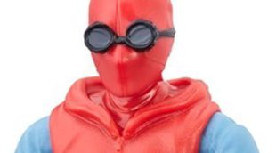 Primer vistazo a las figuras de acción de 'Spider-Man: Homecoming' con el traje casero del superhéroe