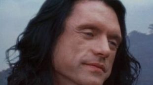 El increíble cambio de James Franco como Tommy Wiseau, director de la "peor película de la historia"