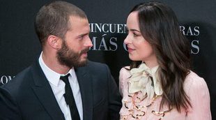 'Cincuenta sombras más oscuras': Dakota Johnson y Jamie Dornan brillan en la premiere en Madrid