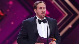 Un imitador de Ryan Gosling se cuela en una gala y recoge un premio frente a Nicole Kidman y Colin Farrell